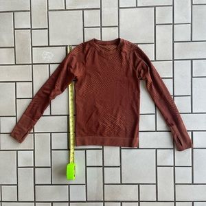 lululemon athletica Long Sleeve Top in Rust Brown